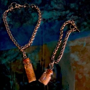 Two bracelets design with two jars